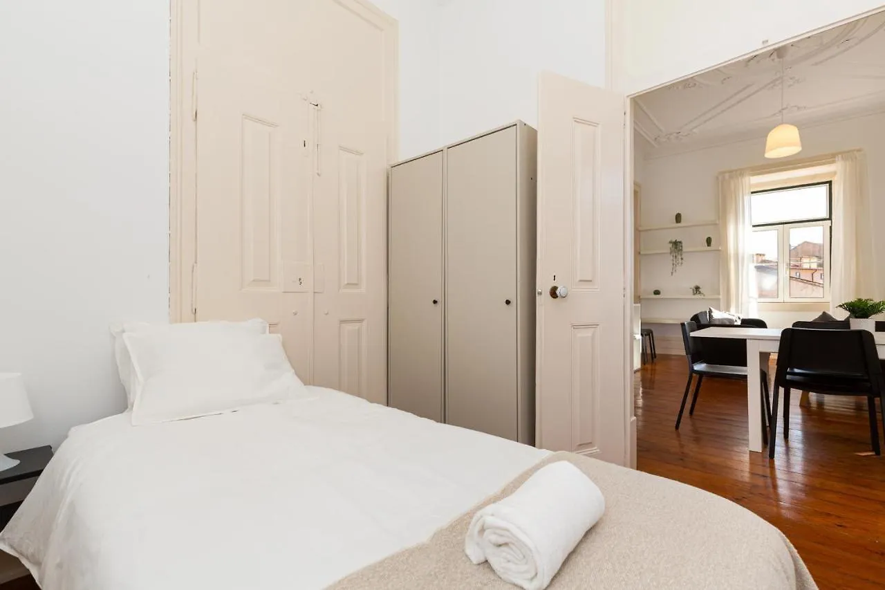 4Br Lisbon Apartment - Central Location 0*,  Portogallo