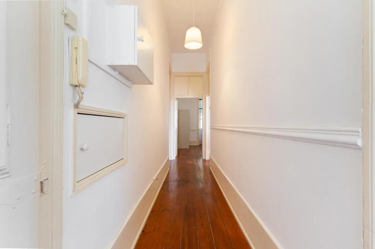 4Br Lisbon Apartment - Central Location